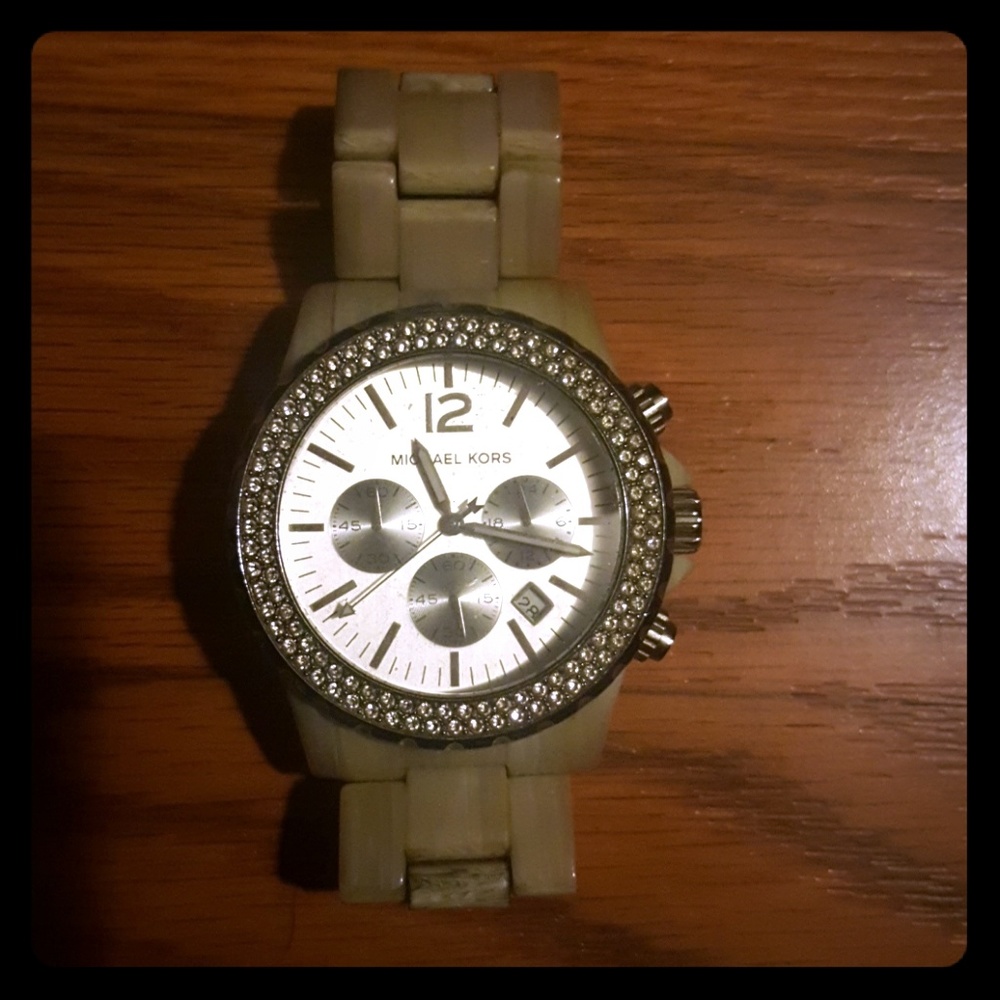 MK Watch